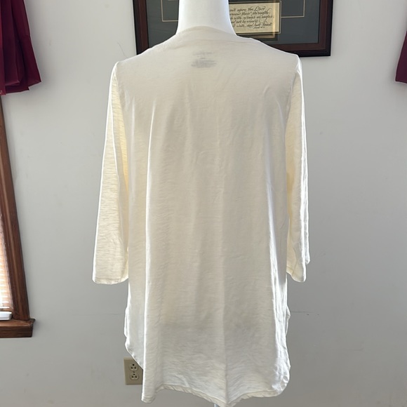 Lane Bryant, ladies, cream cotton, half quarter sleeve blouse. Good condition. - Picture 4 of 6